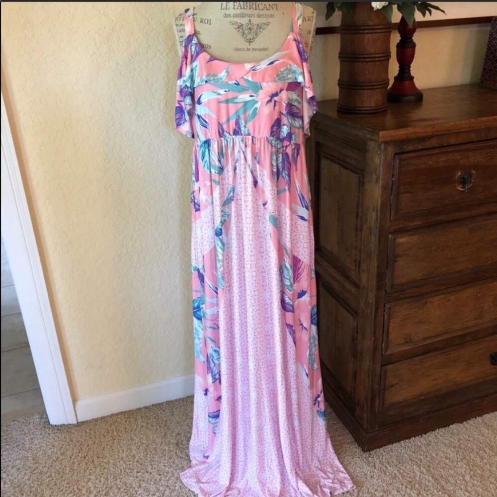 ⭐️CLEARANCE⭐️ 🌸Soma🌸 dress - Picture 2 of 7